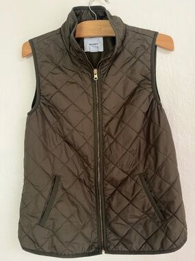Old Navy Green Quilted Vest Medium